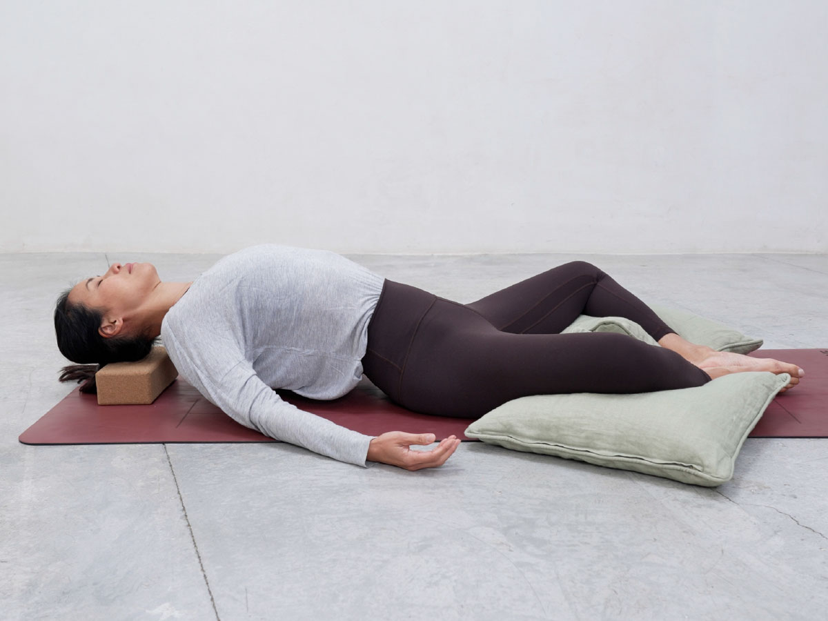 2314_Libera tensiones y prepara tu sueño. Yoga restaurativo con Xuan Lan_AGENDA